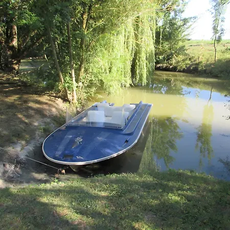Tournesol -gites Au Bas Marais
